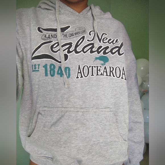 Unisex gray New Zealand graphic drawstring hoodie - Picture 10 of 10